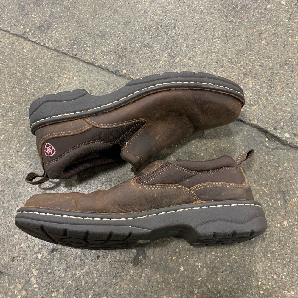 ARIAT Traverse Slip-On Leather Loafer Shoes Distressed Brown Womens Size 9B